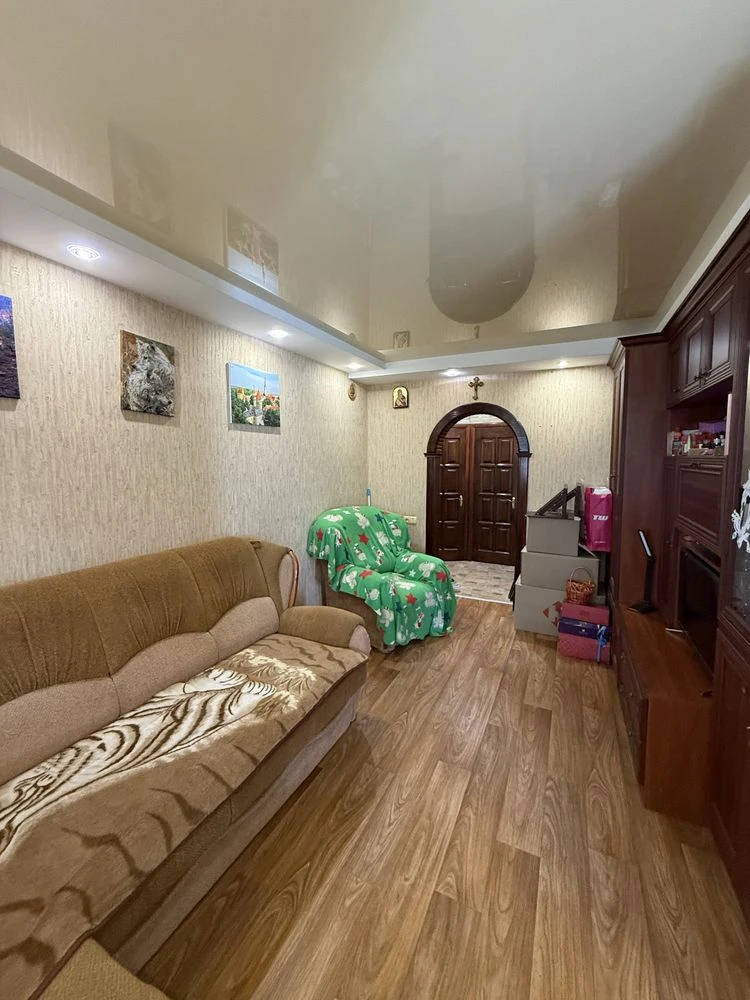 Продам 3х.ком. квартиру4/5 с ГАО!