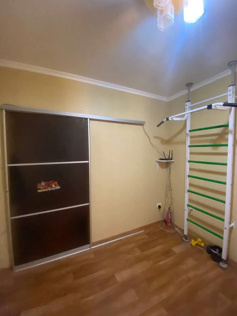 Продається 3-кімнатна квартира