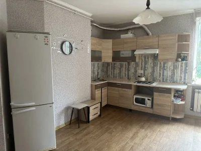 For Sale: 3-room apartment in the center