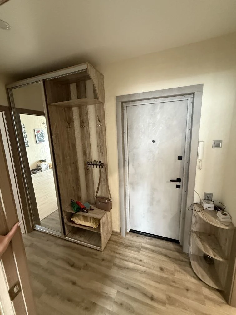 For Sale: Spacious 2-bedroom apartment (62 sq m of comfort)