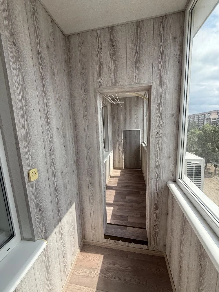 For Sale: Spacious 2-bedroom apartment (62 sq m of comfort)