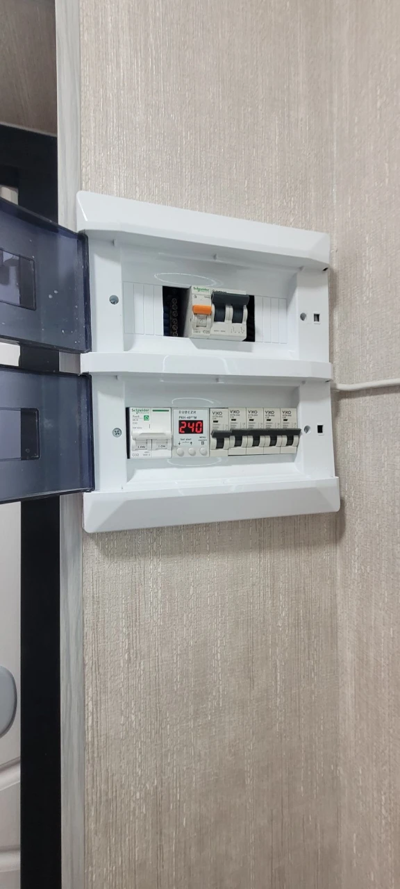 Продається 4-кімнатна квартира в ГАО Л/Б 3/9, 10 мікрорайон