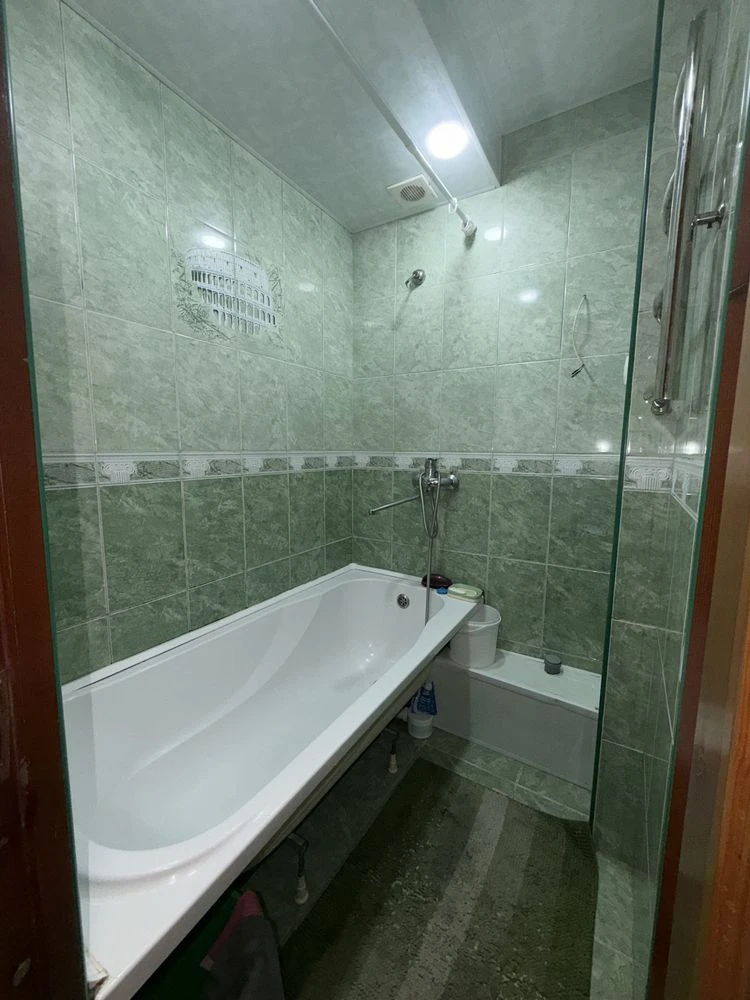 For Sale: 2-bedroom apartment with gas heating