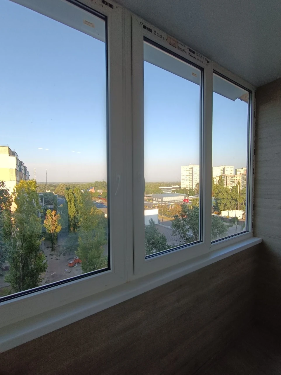 For sale, 2 rooms, left bank, 7th floor