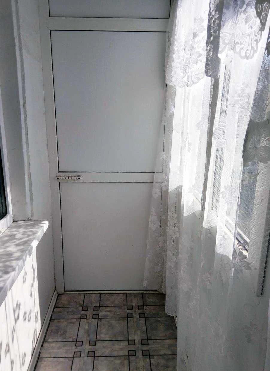 2 ком., прав. берег (Комсомолец, ЦНАП) Газ. АО, с ремонтом,