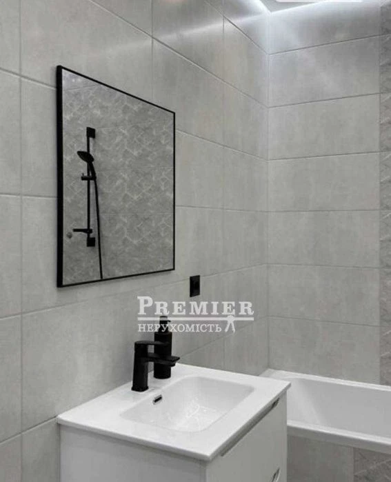 Продажа 2-к квартиры 60 м² с ремонтом и техникой на Сахарова.