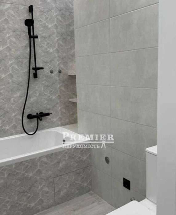 Продажа 2-к квартиры 60 м² с ремонтом и техникой на Сахарова.
