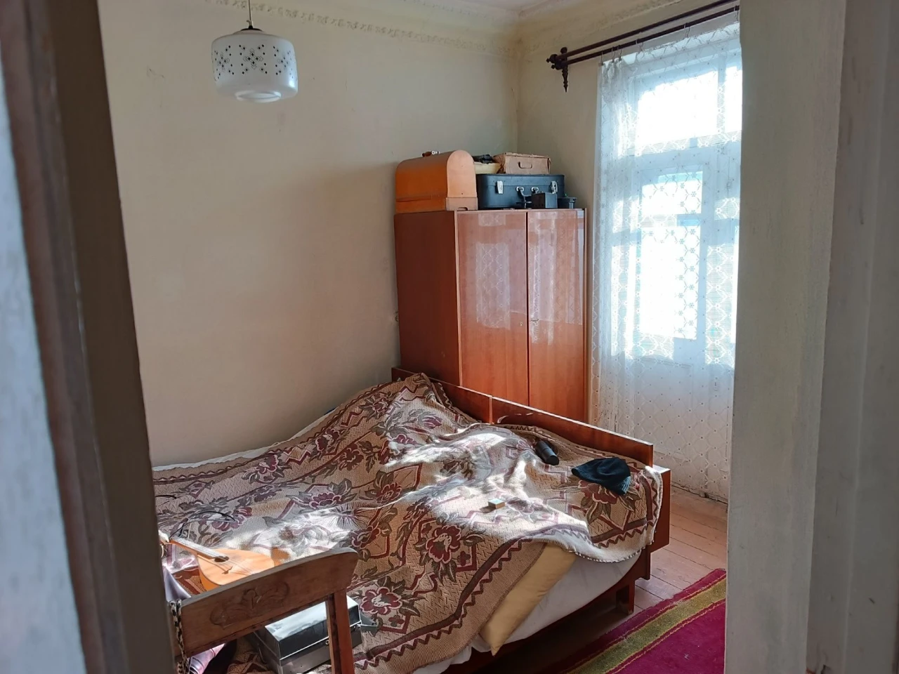 Three-room apartment in the city center from the owner