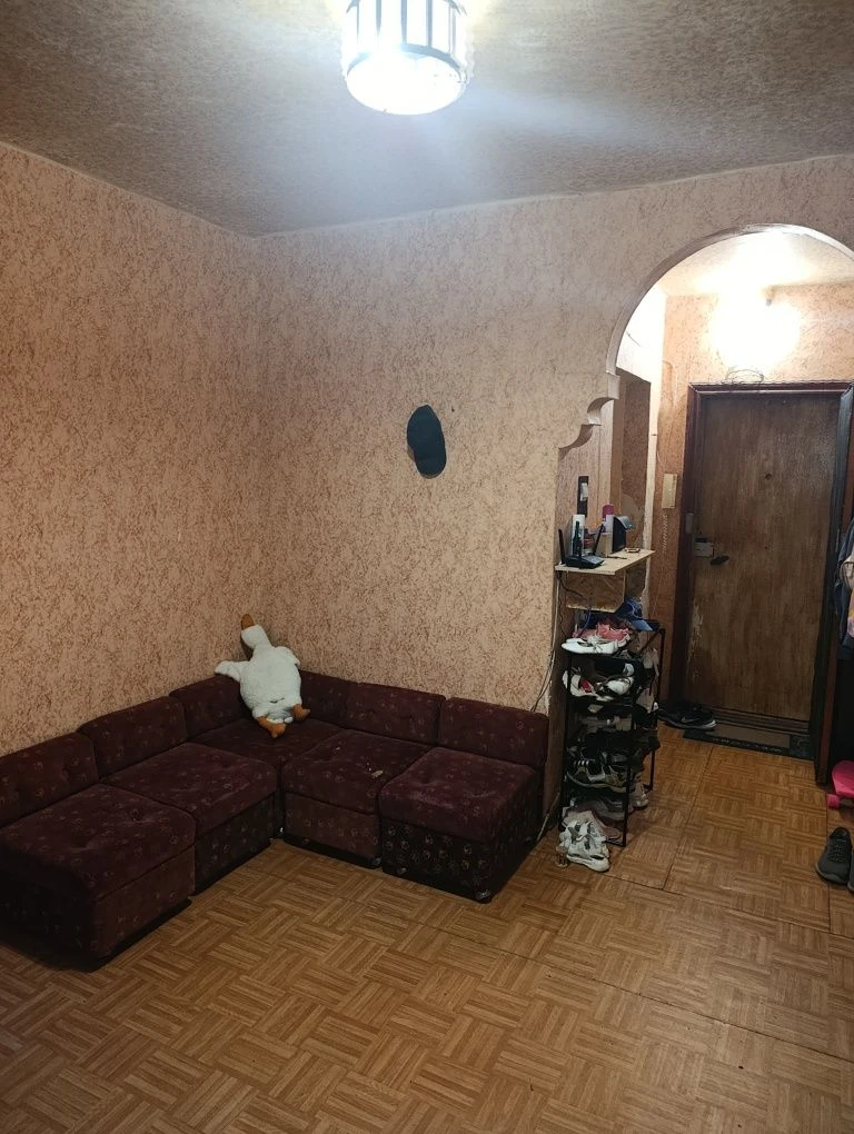Sale of 5 room apartment, Left Bank, 4th microdistrict
