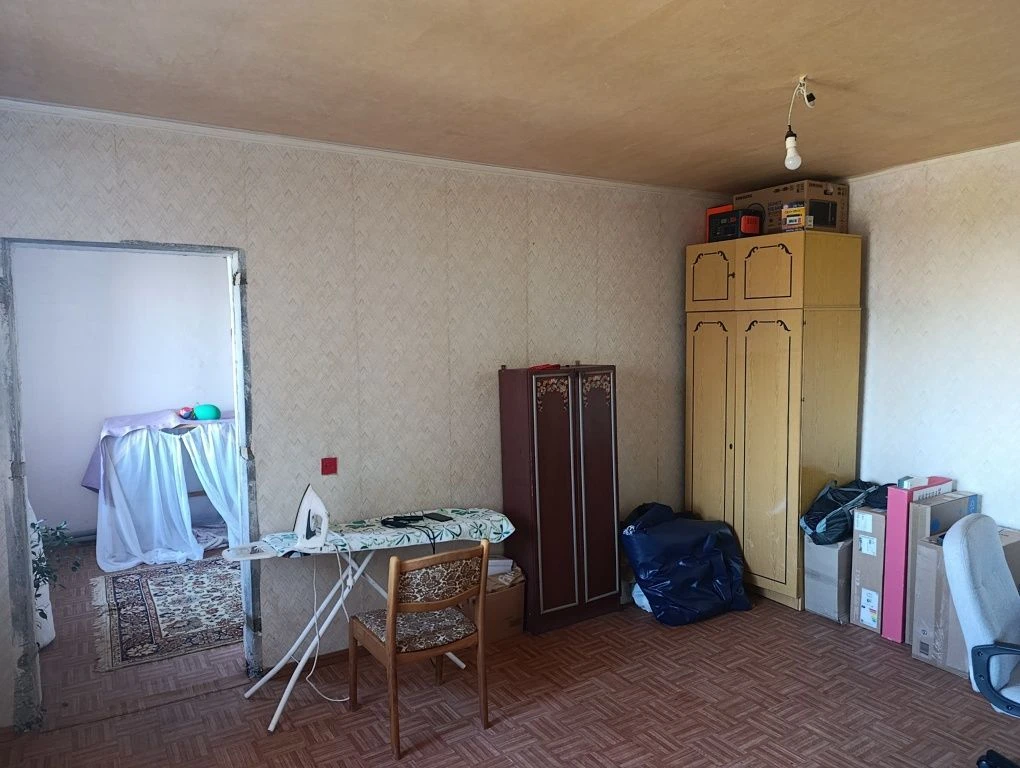 Sale of 5 room apartment, Left Bank, 4th microdistrict