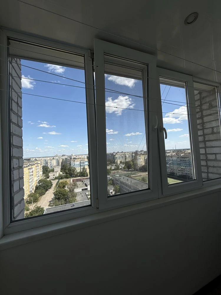 For Sale: 3-room apartment, LBP, furniture+appliances, renovation, Nadnipryansky Prospect