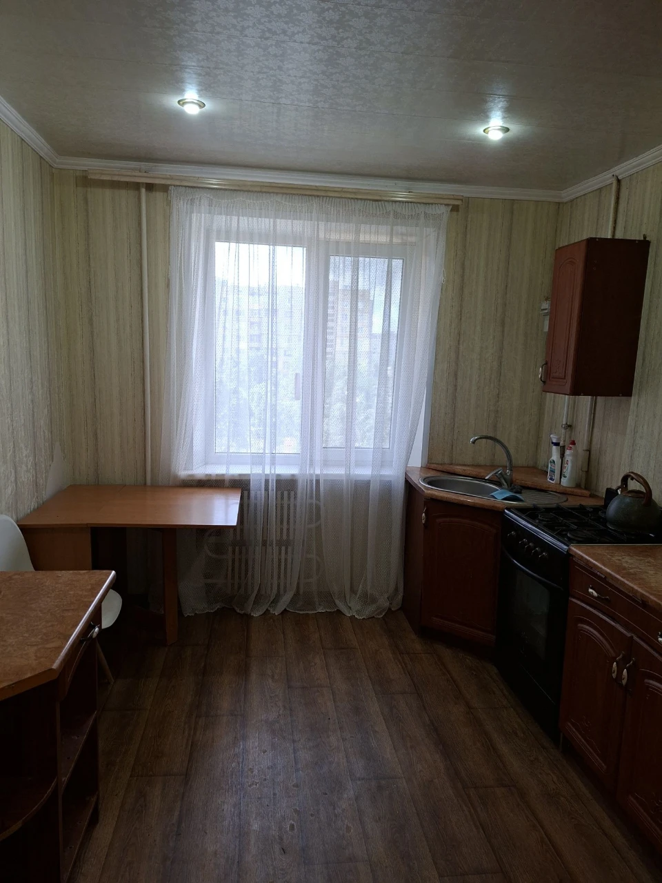 Продается 3-комнатная квартира в Каменском, Днепропетровская область