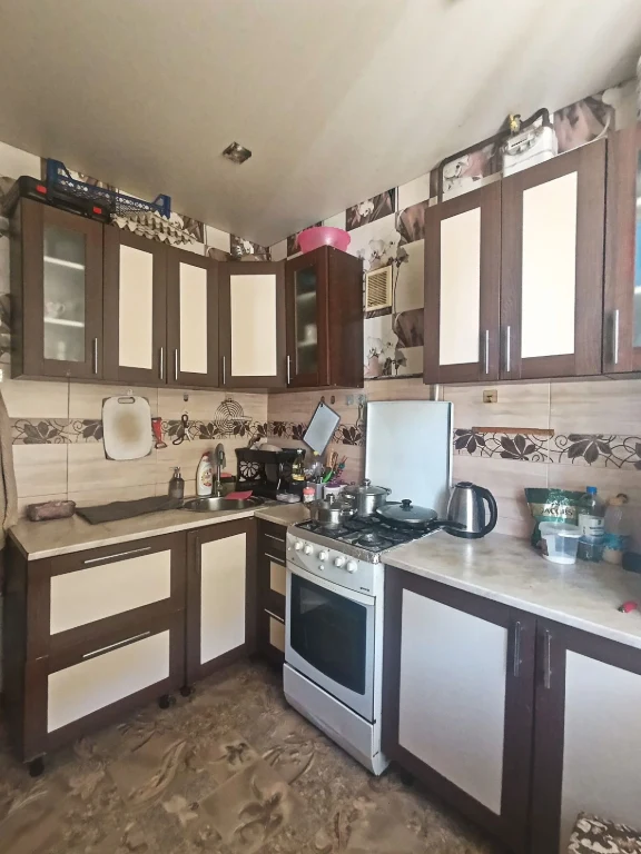 Продається тепла 2-кімнатна квартира, на вулиці Сагайдачного