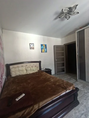 For Sale: Cozy 2-room apartment on Sagaydachno Street