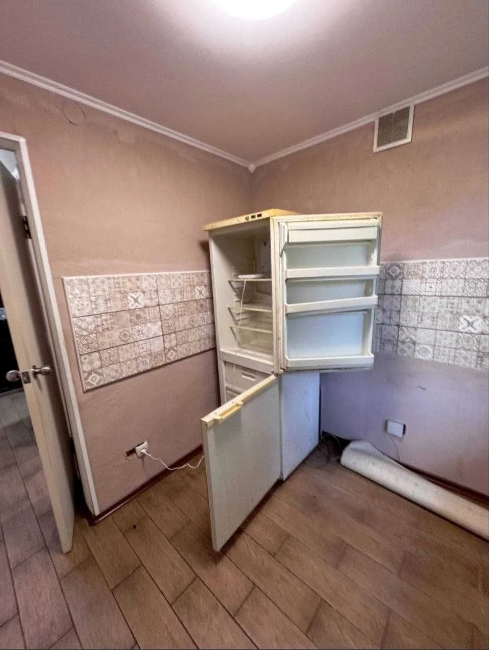 Продається 1-кімнатна квартира | Автономне електроопалення | Центр | 14 000$