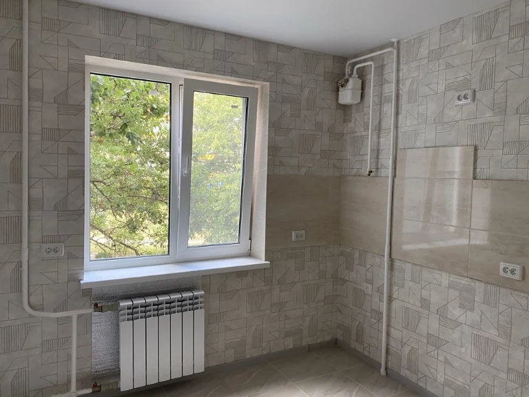 For sale new 3-room apartment on the left bank 2/9