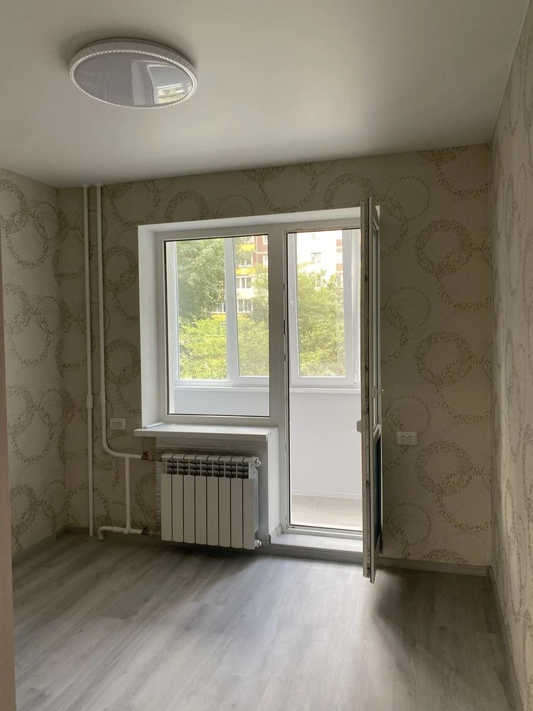 For sale new 3-room apartment on the left bank 2/9