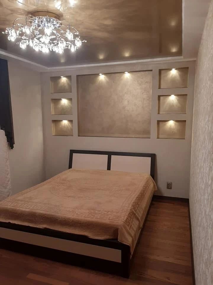 For Sale, Kam'yans'ke. Apartment with Furniture