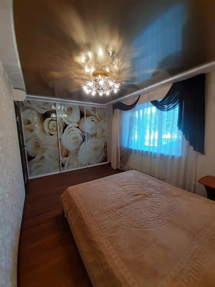 For Sale, Kam'yans'ke. Apartment with Furniture