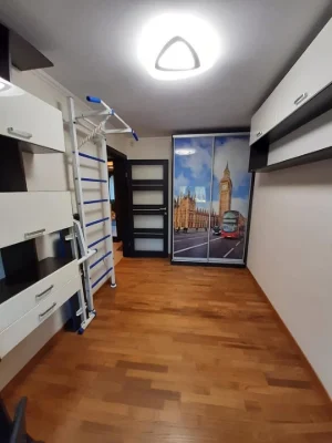For Sale, Kam'yans'ke. Apartment with Furniture