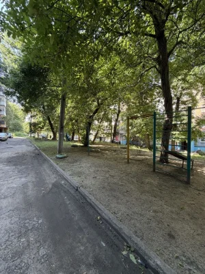 For Sale: 2-room apartment, Cheremushki area