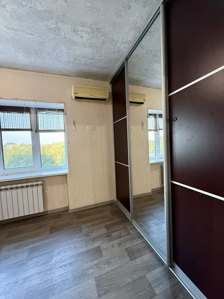 Продажа 1-й этаж, 2 комнаты, 45 кв.м.