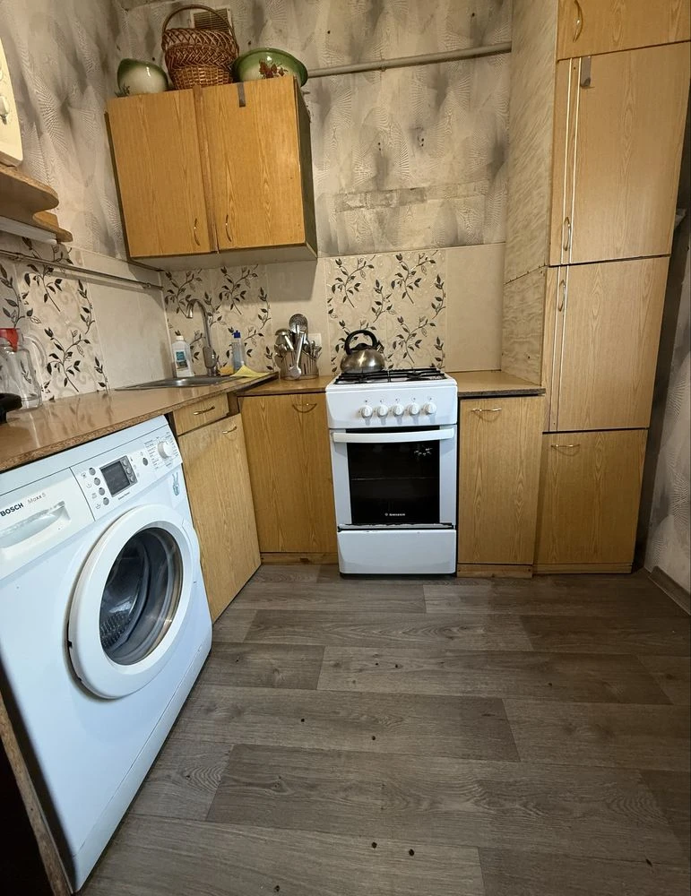 Продажа 1-й этаж, 2 комнаты, 45 кв.м.