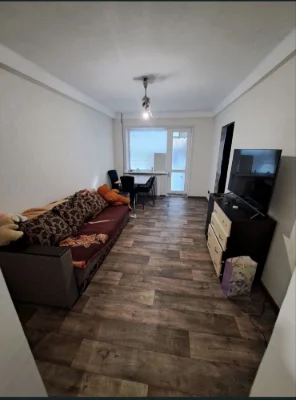 Продам 3 х ком  квартиру  Правый берег