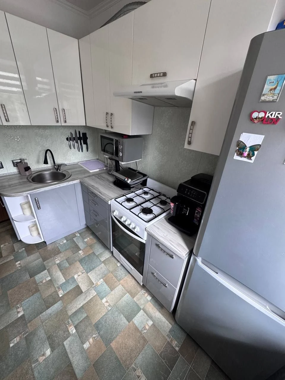 For Sale: Great 2-bedroom apartment in a residential area