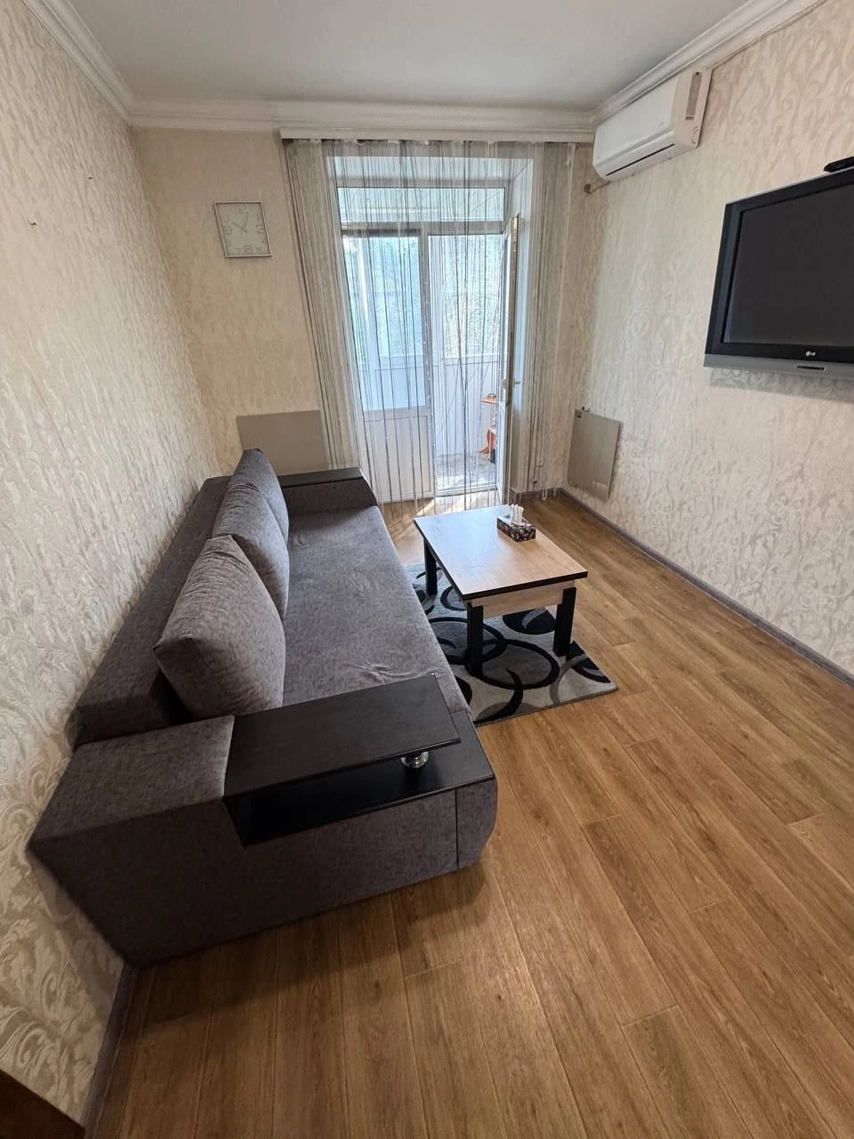 For Sale: Great 2-bedroom apartment in a residential area