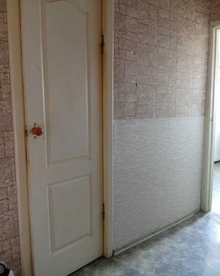 Продам 2ком. квартиру правый берег, Черёмушки, центр.