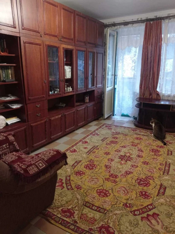 For sale, 3-room apartment in Cheremushki district