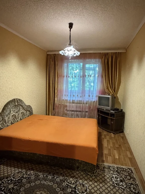 For sale 2-room apartment on the Left Bank, 5th microdistrict