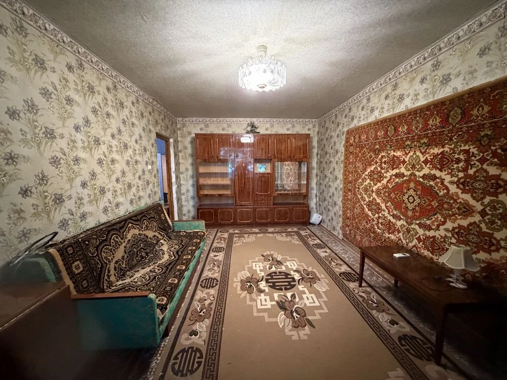 Продається 2-кімнатна квартира на Левому березі, 5-й мікрорайон