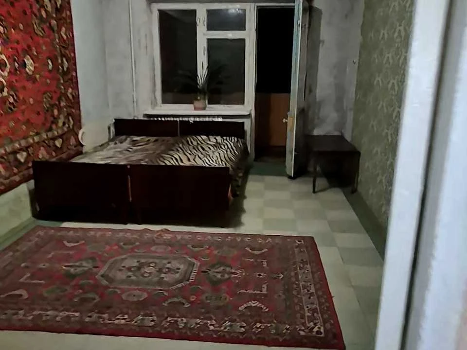 Квартира. Каменское, Евгена Мельников, улица (Алтайская)