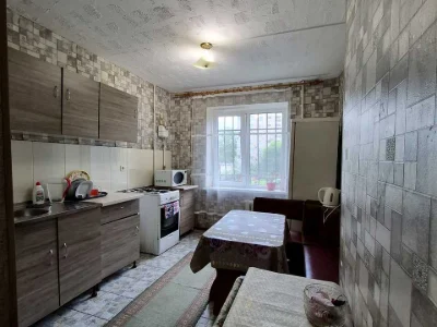 Apartment. Kam'yans'ke, Kam'yans'ke (Dniprozhezynsk), Kharkivs