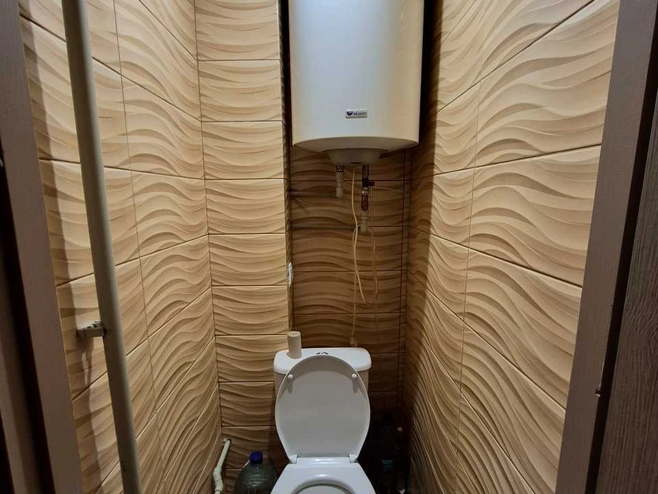 Apartment. Kam'yans'ke, Kam'yans'ke (Dniprozhezynsk), Kharkivs