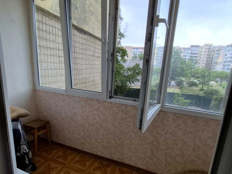 Apartment. Kam'yans'ke, Kam'yans'ke (Dniprozhezynsk), Kharkivs