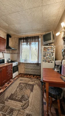 Продам 5-ти комнатную квартиру Левый Берег