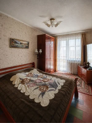 Продам 5-ти комнатную квартиру Левый Берег