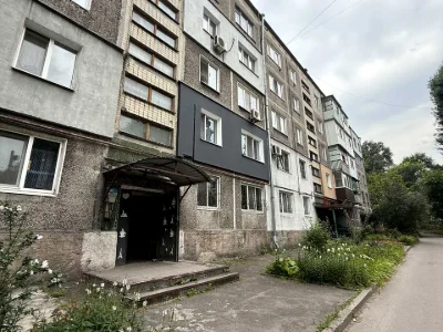 Квартира. Кам'янське, Кам'янське (Дніпродзержинськ), Богдана