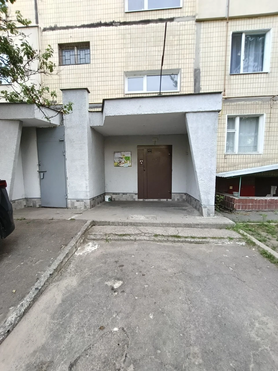 Продається 2-кімнатна квартира, Лівий берег, 9-й мікрорайон, сертифікат, ваучер, відновлення