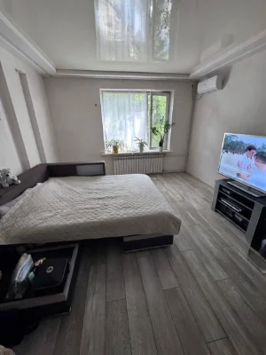 Продаж 2к квартира в центрі міста