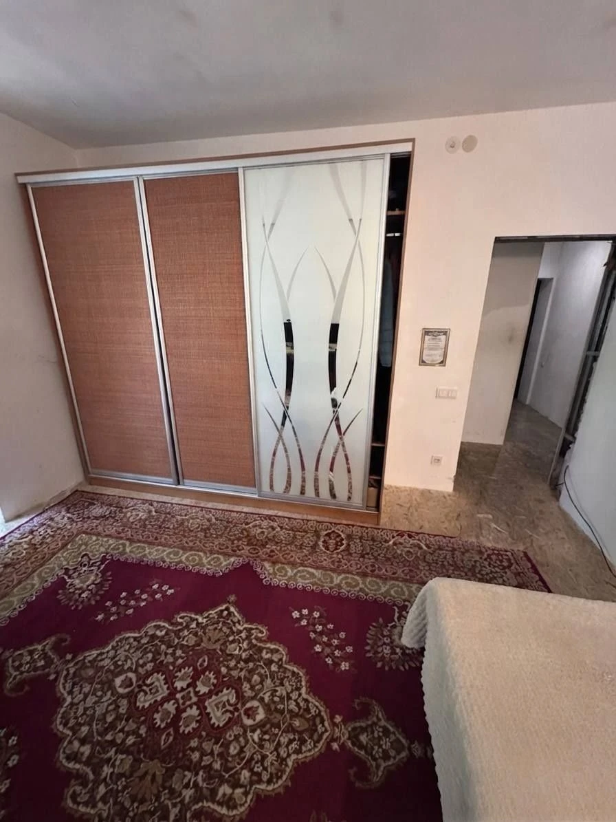 Продаж 2к квартира в центрі міста