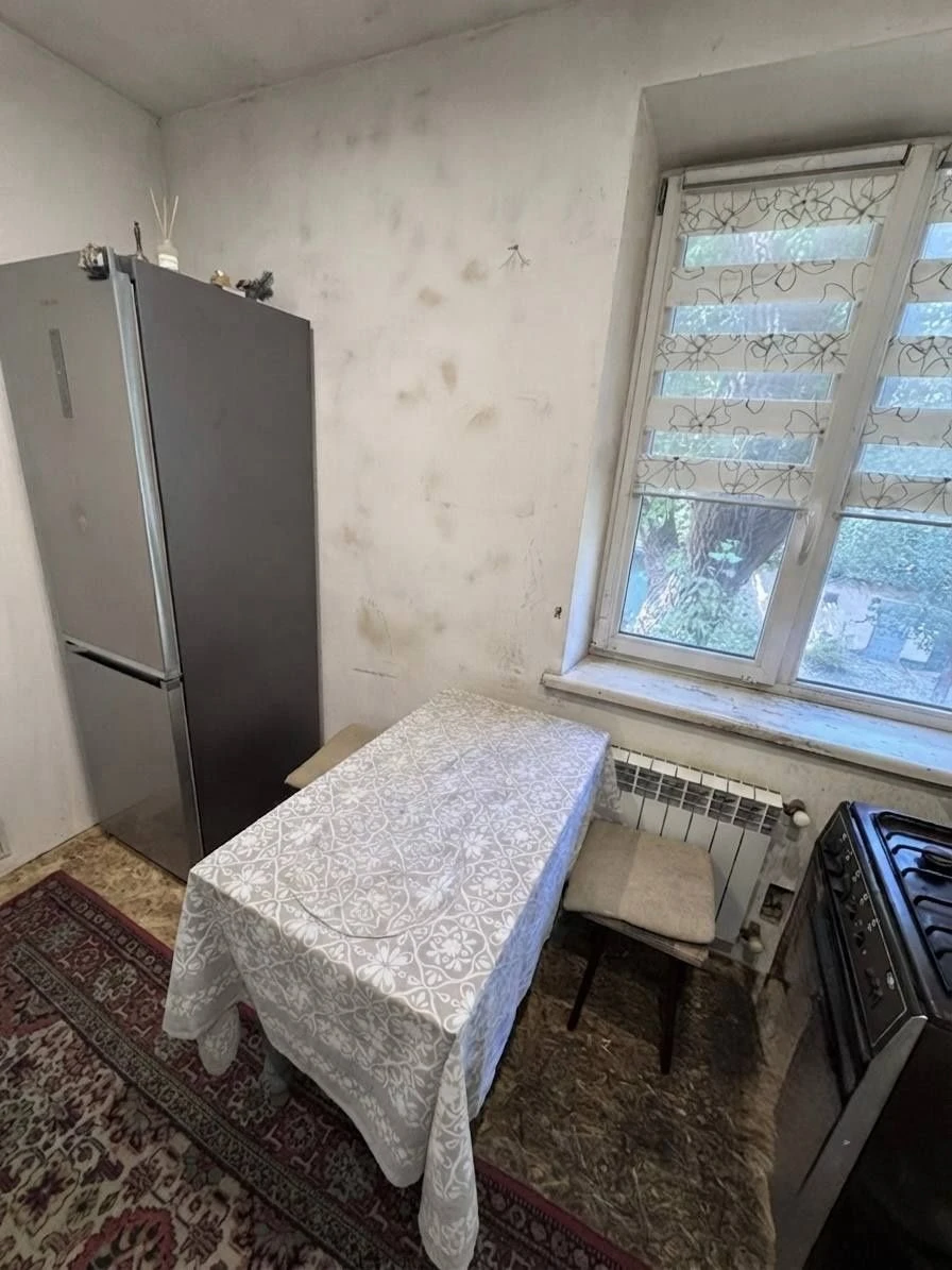 Продаж 2к квартира в центрі міста