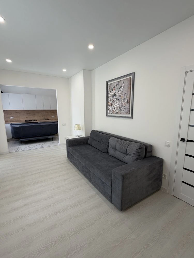 For Sale: 2-room apartment in Quiet Center | Capreмонт | Gas Autonomous