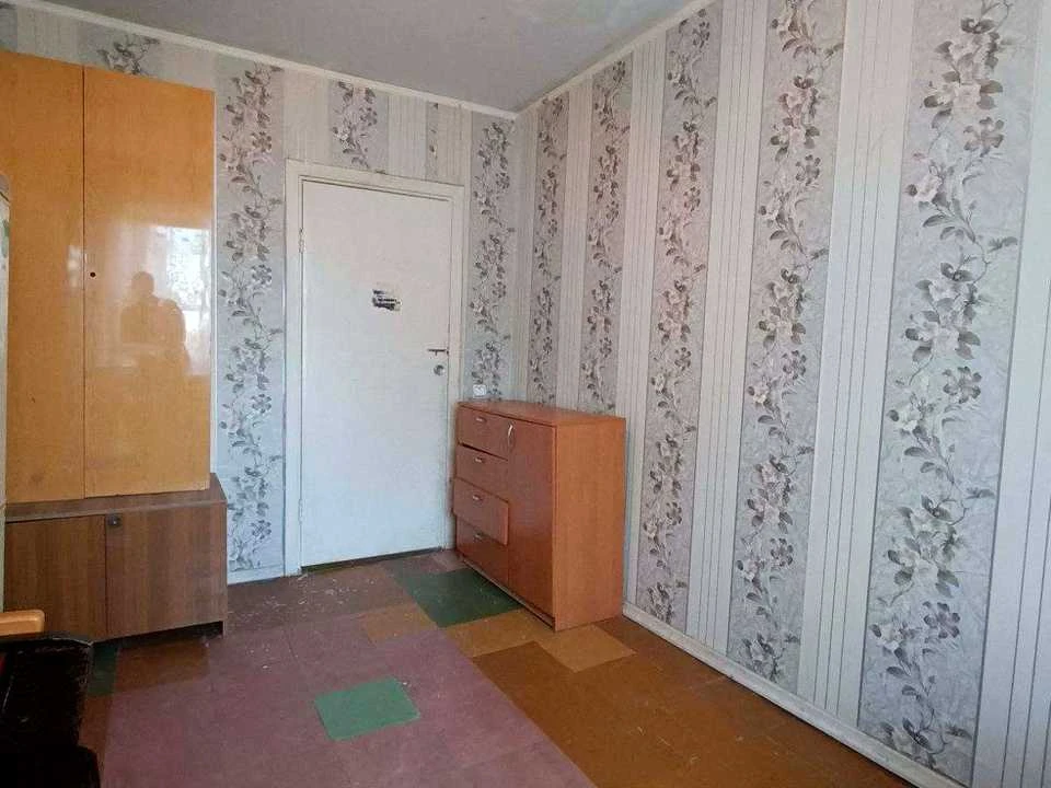 Apartment. Kam'yans'ke, Kam'yans'ke (Dniprozerzhynsk), Kharkivs