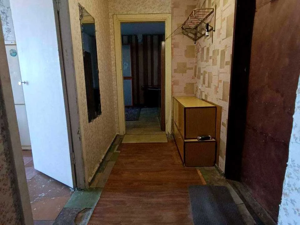 Apartment. Kam'yans'ke, Kam'yans'ke (Dniprozerzhynsk), Kharkivs