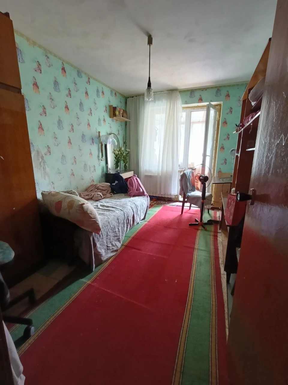 Продається 4-кімнатна квартира, Лівий берег, 2/9