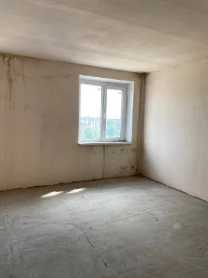 Продам простору 2-кімнатну квартиру 87 м² у центрі Лівого бе